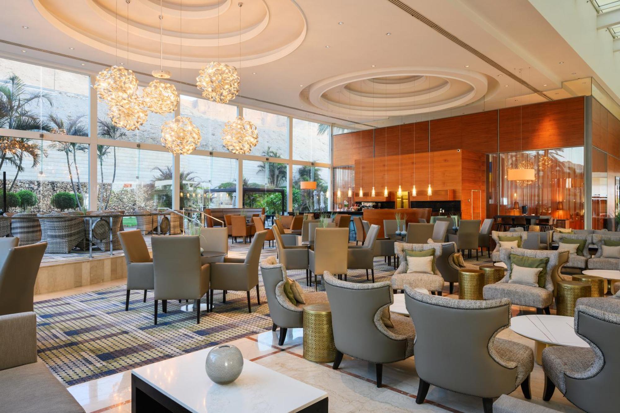โรงแรมอิสโรเทลเดดซี เอนโบเกก ภายนอก รูปภาพ Lobby