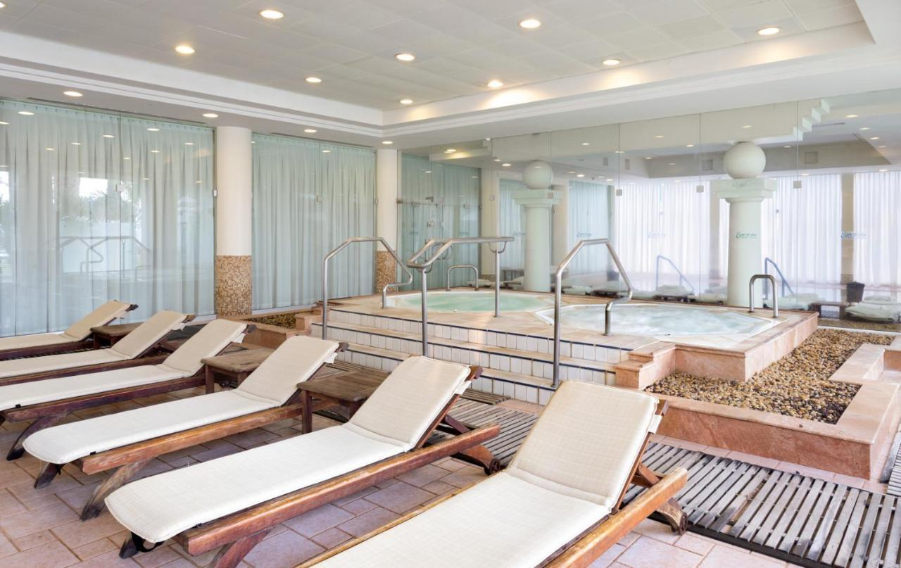 โรงแรมอิสโรเทลเดดซี เอนโบเกก ภายนอก รูปภาพ The spa on board